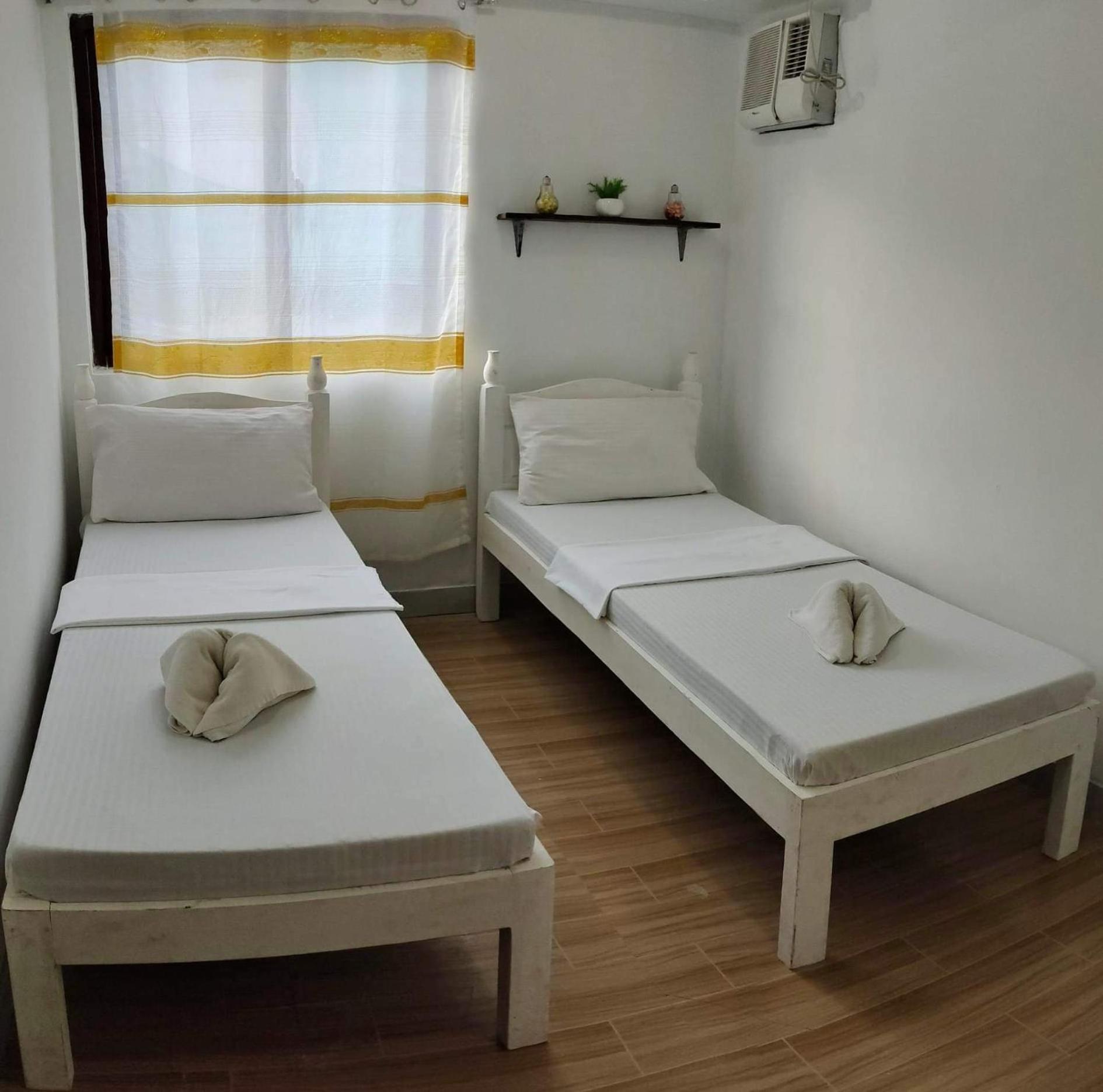 Island Hop Inn Эль-Нидо Экстерьер фото